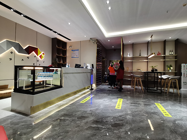 柏曼酒店